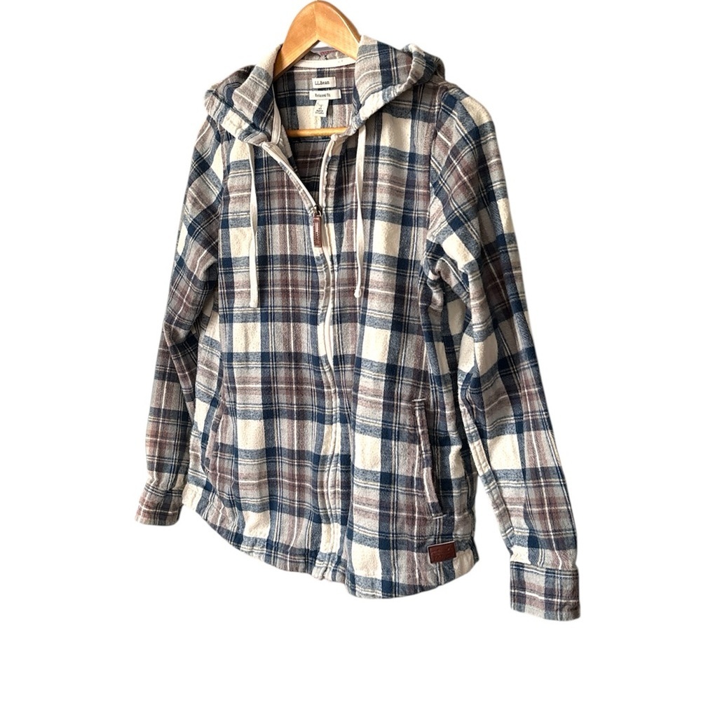 L.L. BEAN Women's Scotch Plaid Flannel Shirt,  Zip Hoodie, Small Relaxed Fit - Picture 5 of 11